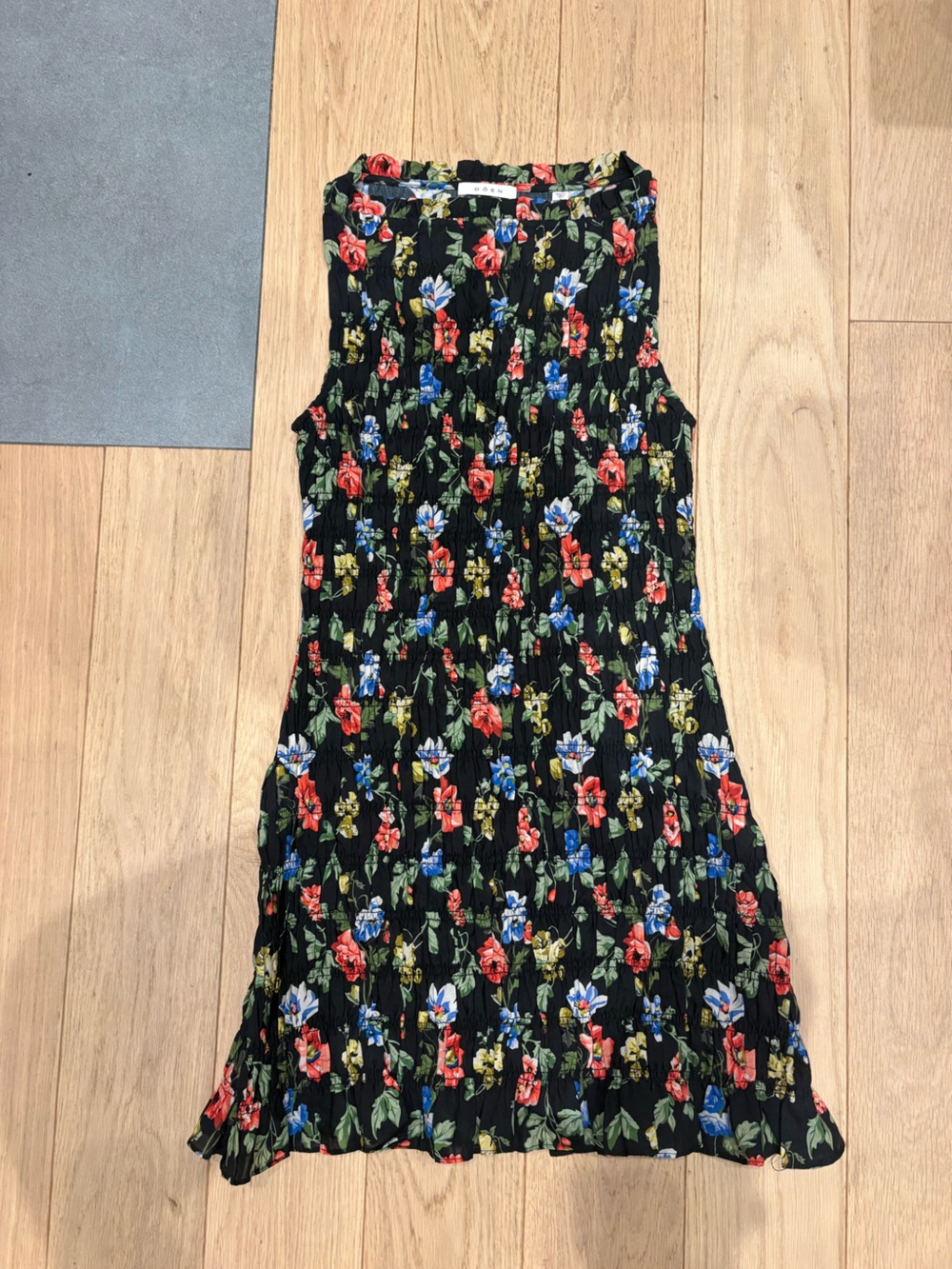 Doen Gianna Shirred Black Floral Smocked Mini Dress